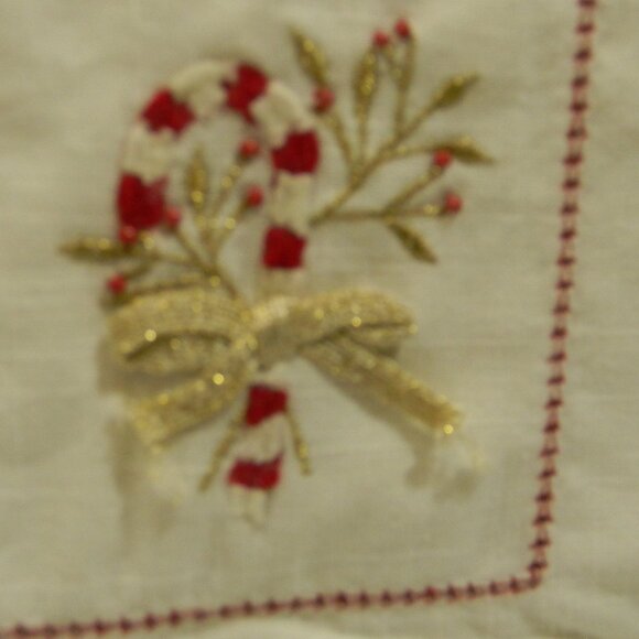 Holiday Happiness Hand Crafted Placemat Set of 4 Candy Cane Christmas NIP - Picture 2 of 6